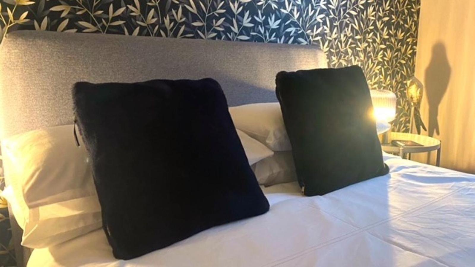 Modern Town House In Cotswolds - 3 Double Bedrooms ウィットニー エクステリア 写真